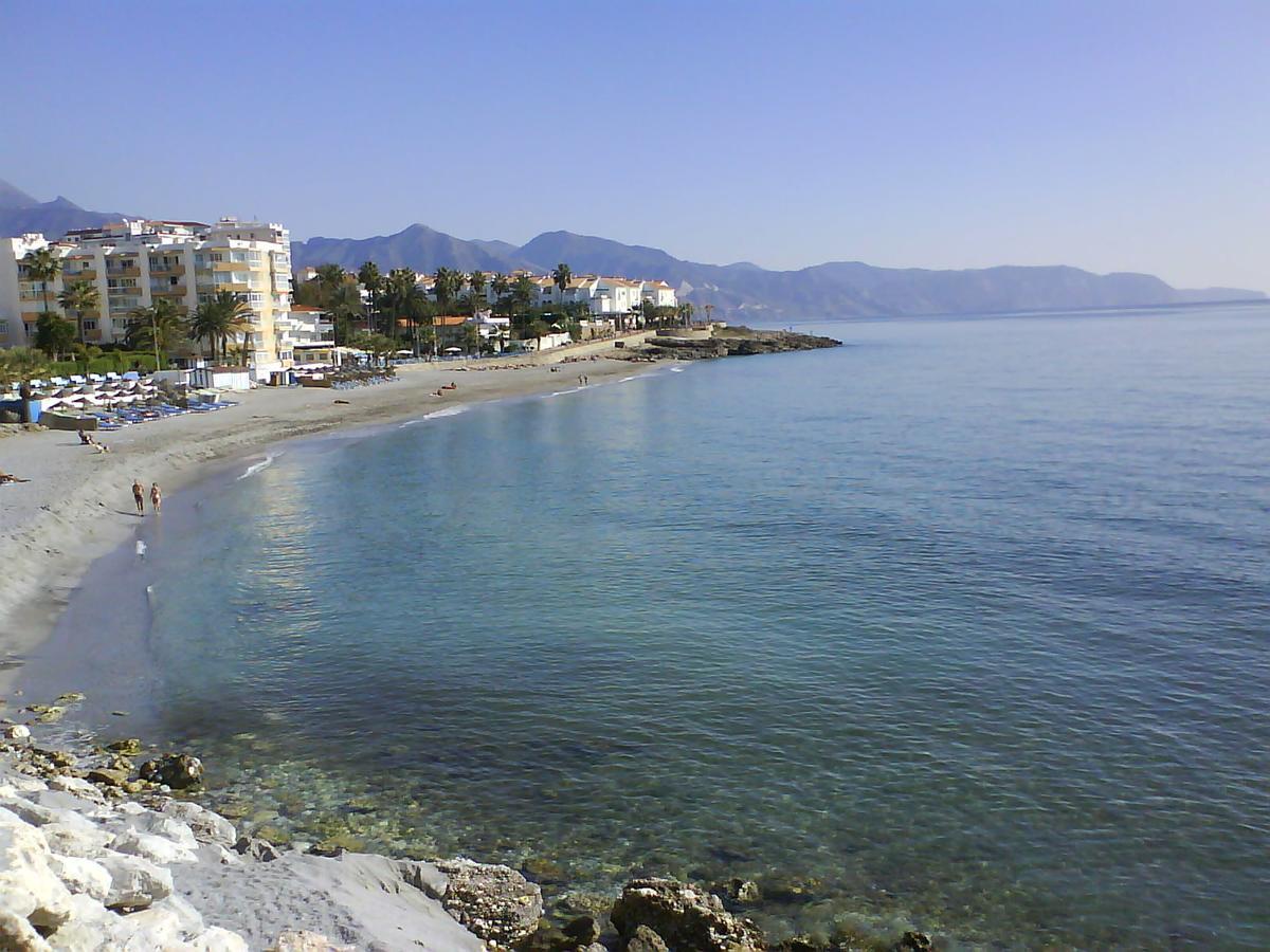 Apartamentos Lual Torrecilla Nerja Exterior foto